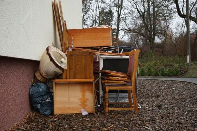 Garage Junk Hauling in Charlotte, NC